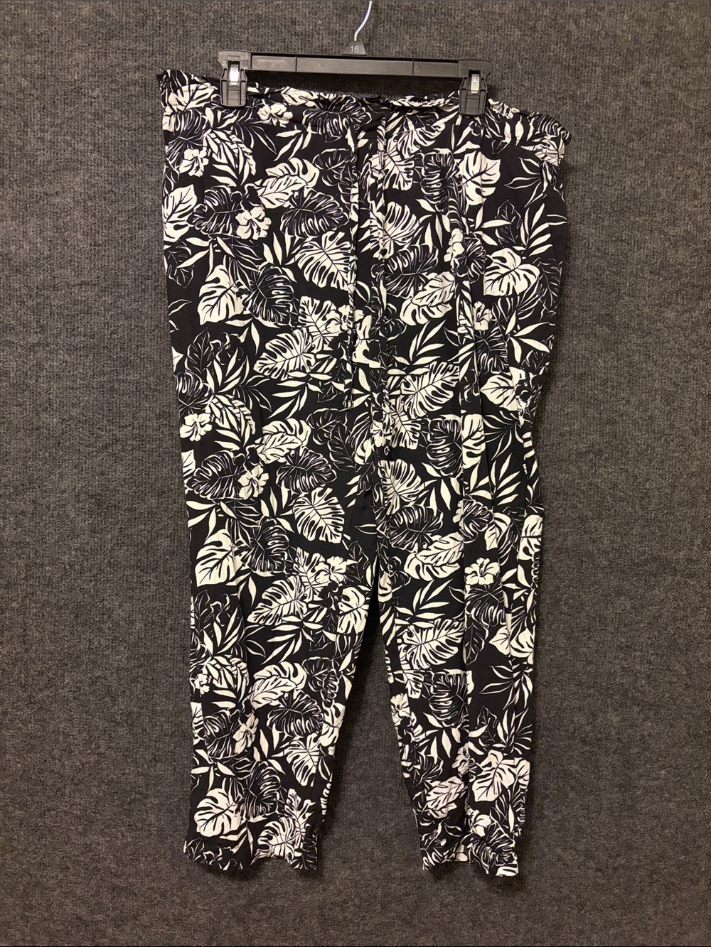 Black and White Tropical Print Ladies Pants